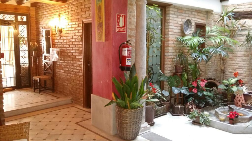 Pension Alfin Гранада Экстерьер фото